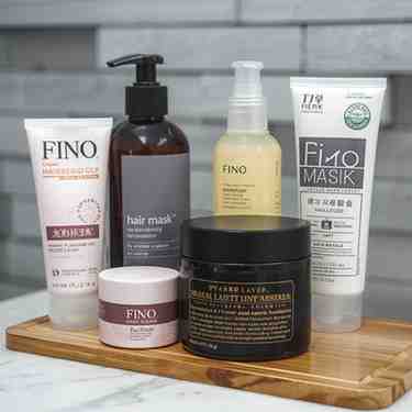 Fino Hair Mask displayed among popular Japanese haircare products.