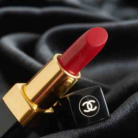 chanel lipstick